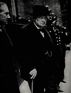 Churchill jako premier, ok. 1940, 1945 r. autorstwa Unbekannt