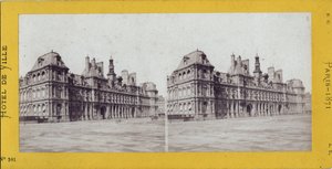 Gmina Paryska (1871): widok na ratusz. Fotografia anonimowa. Druk na kartonie Wym. 17x7 cm autorstwa Unbekannt
