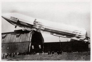 Rozbity Zeppelin LZ 8 Deutschland II, Dusseldorf, Niemcy, 1911 1933 autorstwa Unbekannt