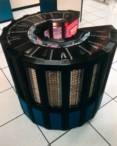Superkomputer Cray-2 autorstwa Unbekannt