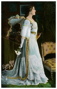 Edna May, amerykańska aktorka i piosenkarka, c1900-1919 autorstwa Unbekannt