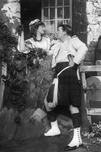 Ellaline Terriss i Seymour Hicks w The Gay Gordons, ok. 1907 r. autorstwa Unbekannt