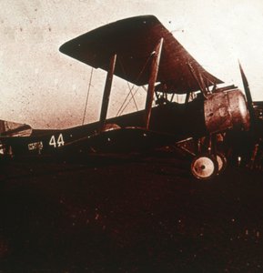 Startujący samolot myśliwski, c1914-c1918 autorstwa Unbekannt