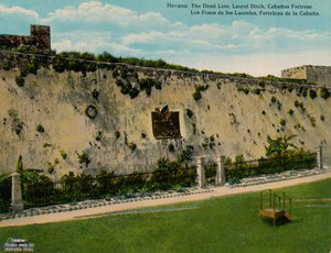 Foso de los Laureles i twierdza La Cabana, Hawana, Kuba, ok. 1920 r. autorstwa Unbekannt