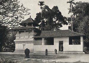 Gedige Vihara, Kandy Przykład świątyni buddyjskiej w stylu świątyni hinduskiej, Dewale, autorstwa Unbekannt