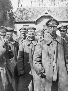 Więźniowie niemieccy wzięty 18 kwietnia 1918 r., Francja autorstwa Unbekannt