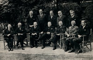 Konferencja cesarska spotyka się w Londynie, maj 1943, 1945. autorstwa Unbekannt