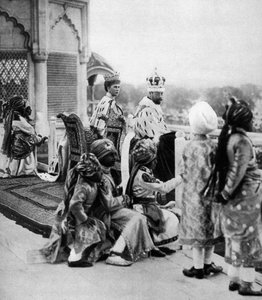 Książęce strony Indii, Jerzy V i Królowa Maja w Delhi, 1911, 1935 autorstwa Unbekannt