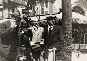 Jean Cocteau, Manuel Ortiz de Zárate, Henri-Pierre Roche, Marie Vassilieff, Max..., 1916. autorstwa Unbekannt
