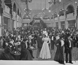 Sala Folies-Bergère, 1900 autorstwa Unbekannt