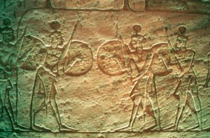 Wapienna płaskorzeźba przedstawiająca żołnierzy hetyckich, świątynia Abu Simbel, Egipt, XIV-XIII w. p.n.e autorstwa Unbekannt