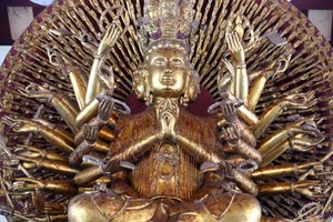 Buddyjska pagoda Linh Ung. Tysiącręki Avalokiteśwara, Bodhisattwa Współczucia. Statua. Danang. Wietnam autorstwa Unbekannt