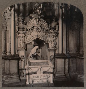 Patrząc z Kaplicy Anioła do Grobu Świętego w Jerozolimie, ok. 1900 r. autorstwa Unbekannt