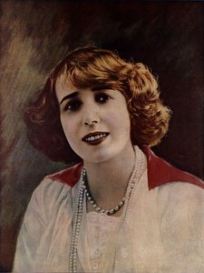 Mademoiselle Mistinguett, 1913. autorstwa Unbekannt