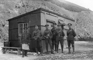 Główna straż, królewski skład marynarki, Fleet House i Archcliffe Fort, Dover, c1916 autorstwa Unbekannt