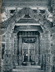 Marmurowa rzeźba przy wejściu do świątyni Jain w Dilwara, Mount Abu, c1100. autorstwa Unbekannt