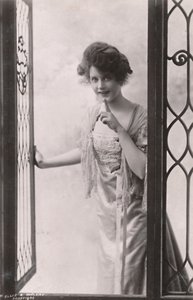 Panna Billie Burke, 1884-1970, ok. 1930. autorstwa Unbekannt