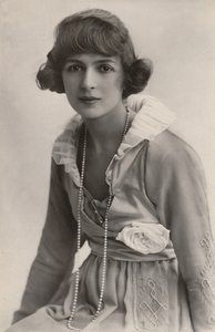 Panna Julia James, 1890-1964, ok. 1930. autorstwa Unbekannt