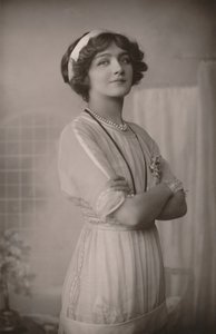 Panna Lily Elsie, 1886-1962, jako Alicja w Dolarowej Księżniczce, ok. 1930. autorstwa Unbekannt