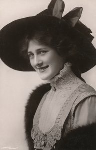 Panna Phyllis Dare, 1890-1975, ok. 1930. autorstwa Unbekannt