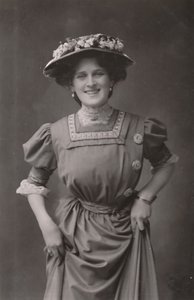 Panna Zena Dare, 1887-1975, ok. 1930. autorstwa Unbekannt