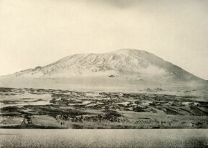 Góra Erebus... Stary krater po lewej, c1908, 1909. autorstwa Unbekannt