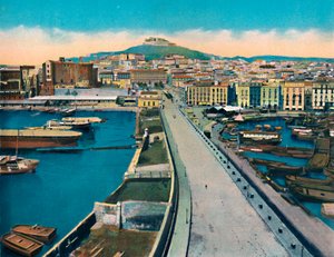 Neapol - Via Molo Col Castel S. Elmo, c1900. autorstwa Unbekannt