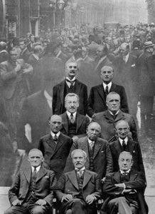 Rząd Narodowy złożony z członków trzech głównych partii politycznych, 1931 1937 autorstwa Unbekannt