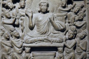 Muzeum Narodowe Indii, Delhi. Fryz Ayaga przedstawiający sceny z życia Buddy i Dżatat. Ikshvaku, III wiek n.e. Nagardżunakonda, Andhra Pradesh. Szarawy wapień. Szczegół. Indie. autorstwa Unbekannt