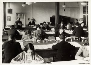 Pracownicy biurowi, ok. 1930 autorstwa Unbekannt