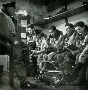 Old Hands Now - piloci Fleet Air Arm, c1943. autorstwa Unbekannt