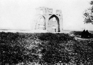 Stare ruiny nad brzegiem Tygrysu, Mosul, Mezopotamia, 1918 autorstwa Unbekannt