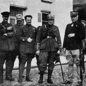 Na froncie i po doświadczeniu dowodził 6. Królewskim Pułkiem Fizylierów Szkockich, c1916, 1945 autorstwa Unbekannt