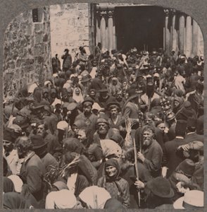 Procesja Palmowa wychodząca z Bazyliki Grobu Świętego, ok. 1900 autorstwa Unbekannt