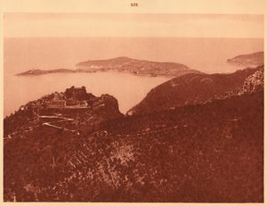 Panorama i Cap Ferrat widziane z Grande Corniche, Eze, 1930. autorstwa Unbekannt