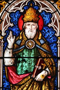 Pape Alexandre Ier (pape de 107 a 116) - kościół św. Fargeau. Witraż. Papież Aleksander I. Francja autorstwa Unbekannt
