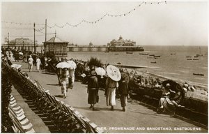 Molo, promenada i estrada, Eastbourne, Sussex, ok. 1920 autorstwa Unbekannt