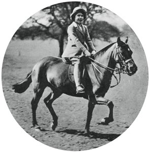 Księżniczka Elżbieta na koniu, Windsor Great Park, 1935, 1937 autorstwa Unbekannt
