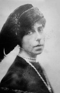 Księżniczka Wiktoria Melita z Saxe-Coburg i Gotha, c1900-c1910s autorstwa Unbekannt