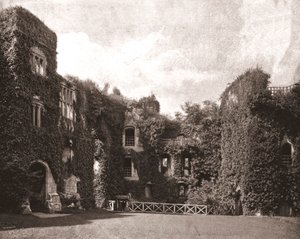 Zamek Raglan, Monmouthshire, Walia, 1894. autorstwa Unbekannt
