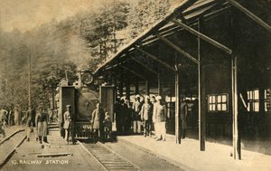 Dworzec kolejowy, ok. 1918-c1939. autorstwa Unbekannt