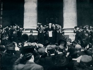 Czytanie Proklamacji wojny przeciwko Turcji z Royal Exchange, Londyn, 1914 autorstwa Unbekannt