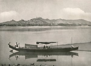 Sagaing, nad Irrawaddy - każdy szczyt wzgórza zwieńczony Pagodą, 1900. autorstwa Unbekannt