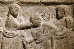 Opactwo Świętego Wiktora, Marsylia. Fragment sarkofagu: Jezus uzdrawia niewidomego. Francja autorstwa Unbekannt
