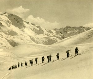 Lekcja narciarstwa, Arlberg, Austria, ok. 1935. autorstwa Unbekannt