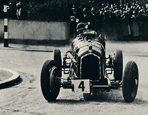 Inteligentne pokonywanie zakrętów w I.O.M. Rasa: Hon. Brian Lewis, 1937 autorstwa Unbekannt