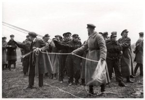 Załoga desantu sowieckiego sterowca, Moskwa, ZSRR, 1930 1933 autorstwa Unbekannt
