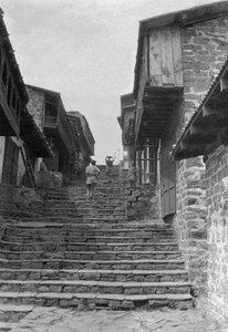 Schody prowadzące na bazar Kailana, Indie, 1917 autorstwa Unbekannt