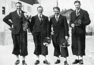 Szwedzka drużyna narciarstwa biegowego, Zimowe Igrzyska Olimpijskie, Garmisch-Partenkirchen, Niemcy, 1936 autorstwa Unbekannt