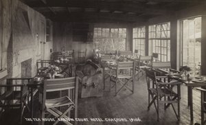Herbaciarnia, Easton Court Hotel, Chagford (zdjęcie czarno-białe) autorstwa Unbekannt